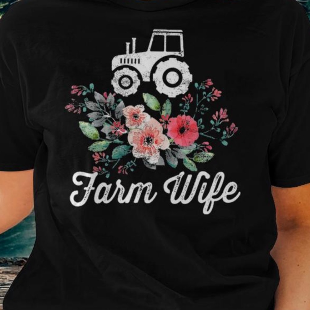 Farm Wife Graphic Tee Shirt